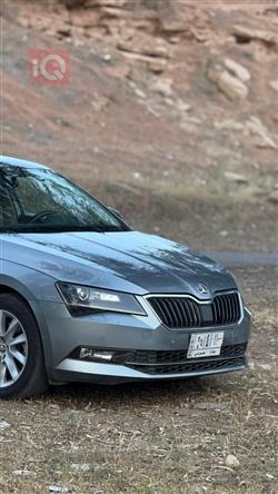 سکۆدا سوپێرب